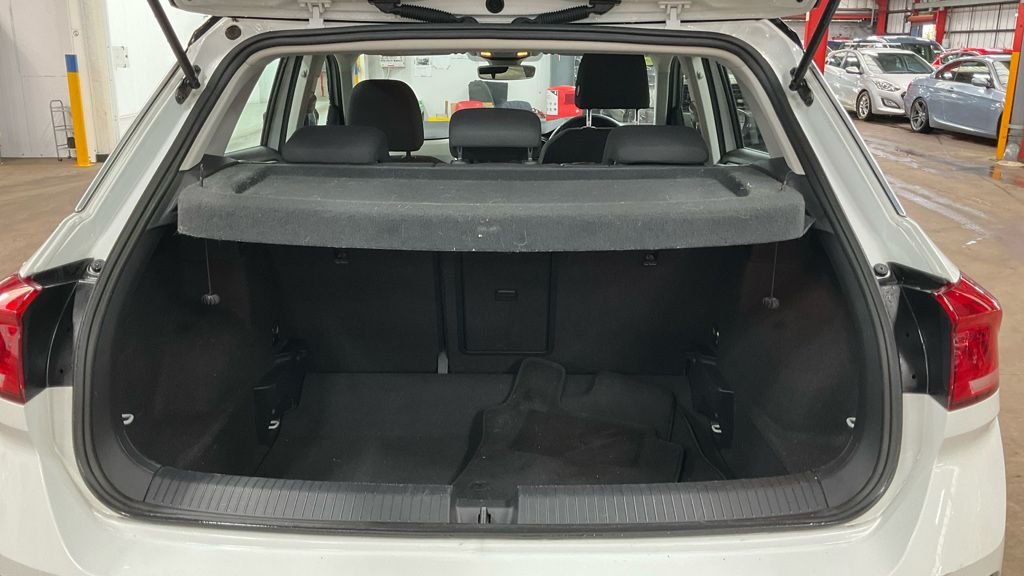 Used Volkswagen T-Roc 2020 for sale - 76386479: Photo 12