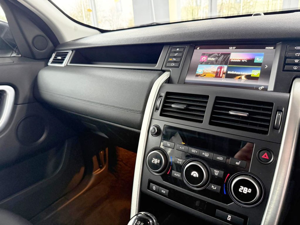 Used Land Rover Discovery Sport 2018 for sale - 77250644: Photo 18