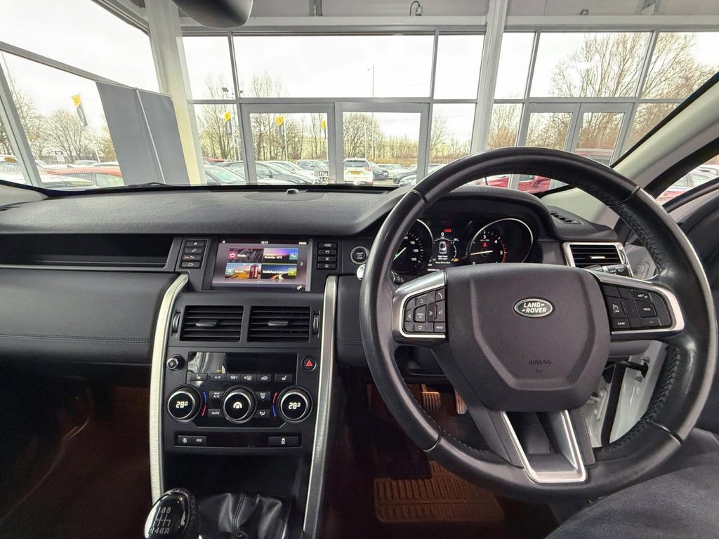 Used Land Rover Discovery Sport 2018 for sale - 77250644: Photo 23