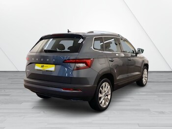 Used Skoda Karoq 2021 for sale - 76210536: Photo