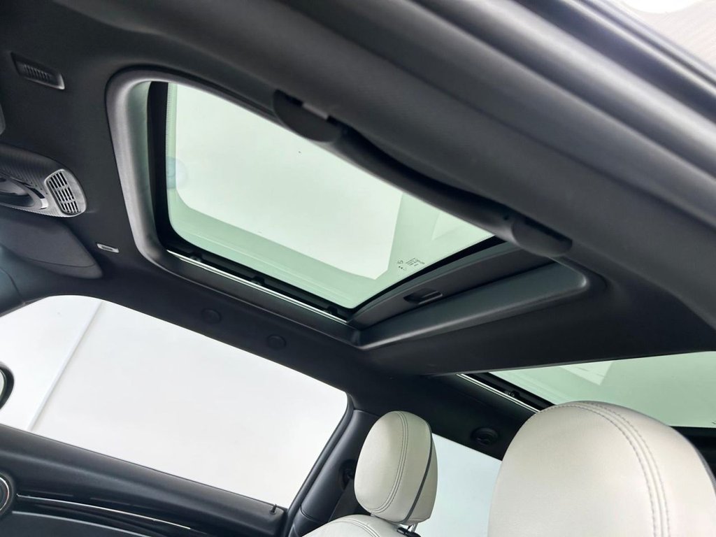 Used MINI Electric Hatch 2022 for sale - 76655140: Photo 15