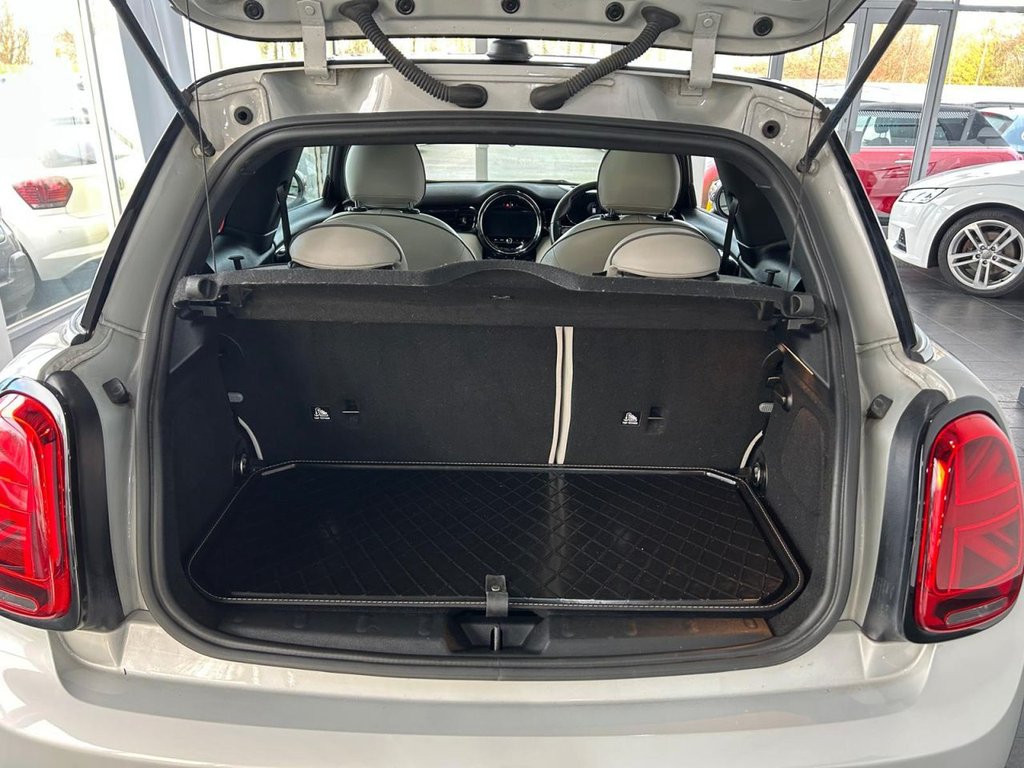 Used MINI Electric Hatch 2022 for sale - 76655140: Photo 25