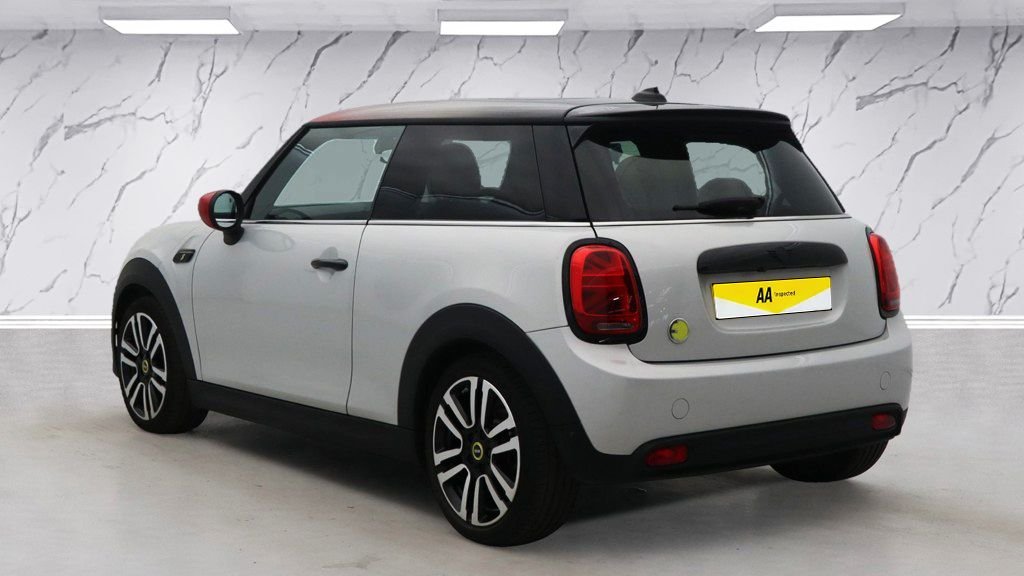 Used MINI Hatch 2022 for sale - 76655140: Photo 4