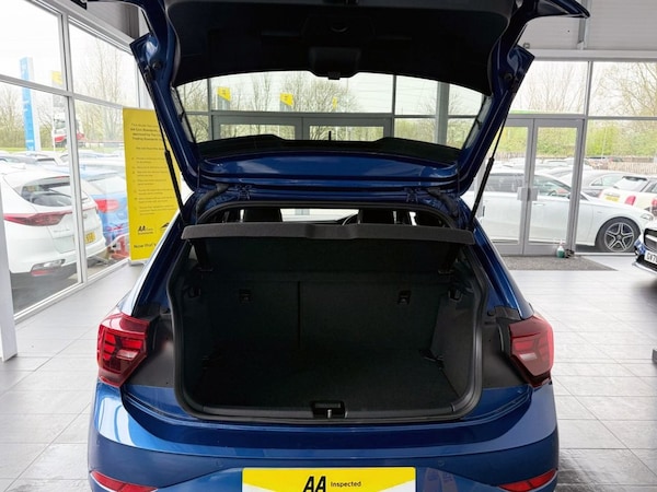 Used Volkswagen Polo 2022 for sale - 74105688: Photo 25
