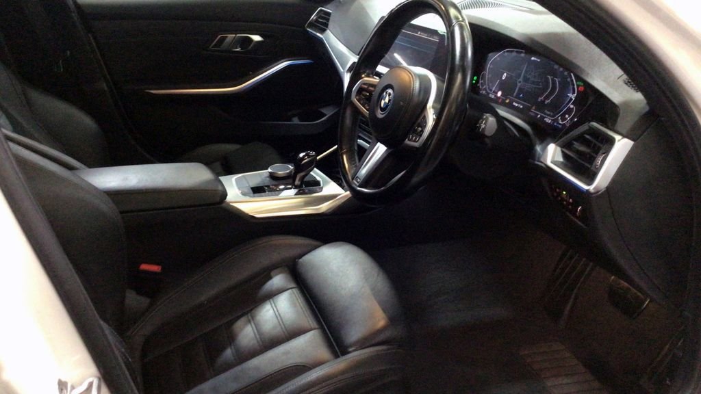 Used BMW 3 Series 2022 for sale - 76368167: Photo 11