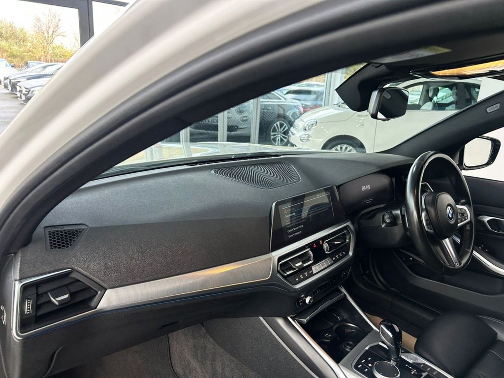 Used BMW 3 Series 2022 for sale - 76368167: Photo 15