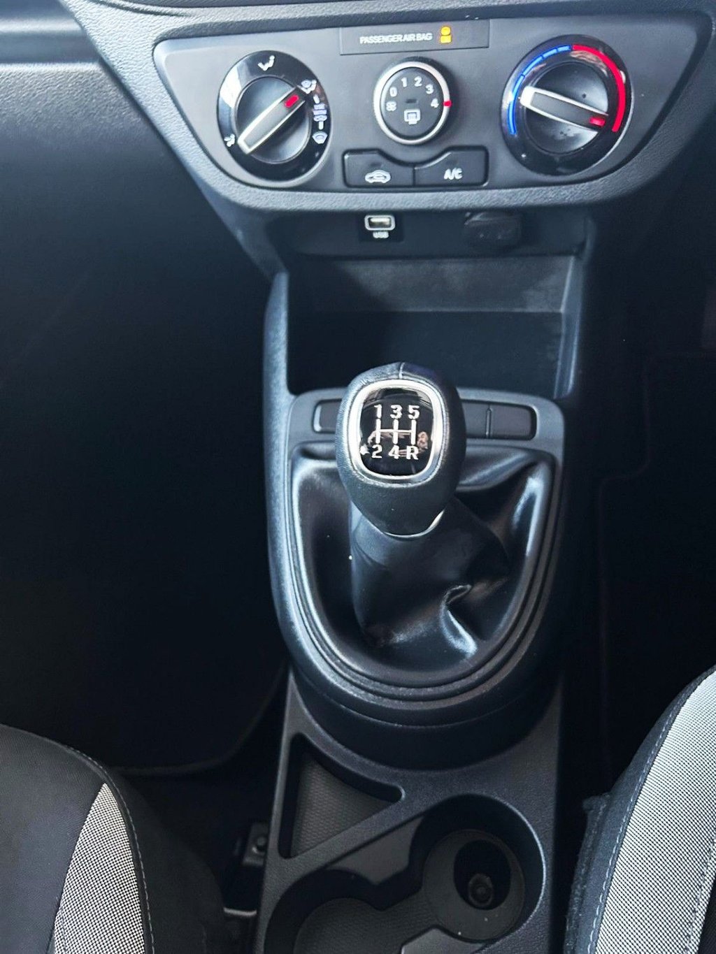 Used Hyundai i10 2021 for sale - 76841414: Photo 18