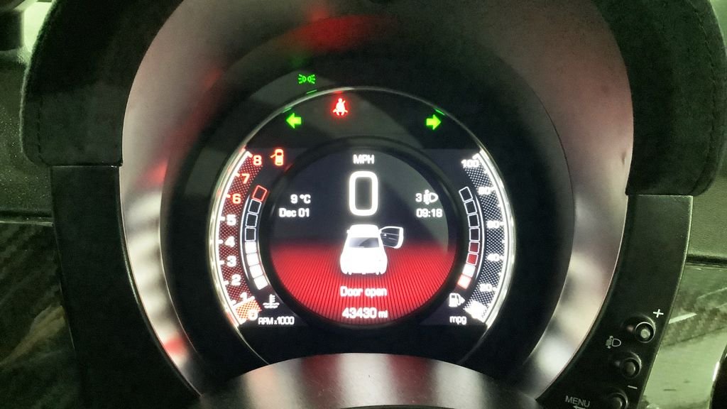 Used Abarth 595 2020 for sale - 76841520: Photo 10