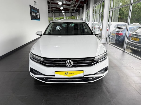 Used Volkswagen Passat 2019 for sale - 75433038: Photo 5