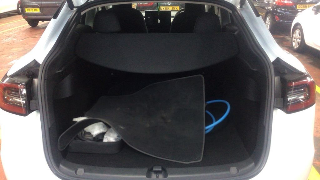 Used Tesla Model Y 2023 for sale - 78017406: Photo 15