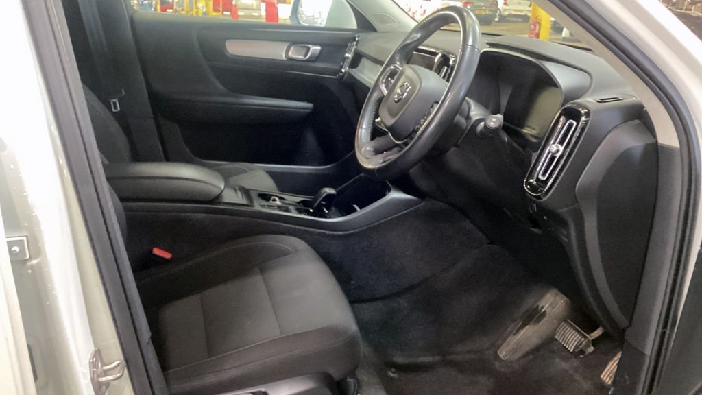 Used Volvo XC40 2021 for sale - 76386478: Photo 10