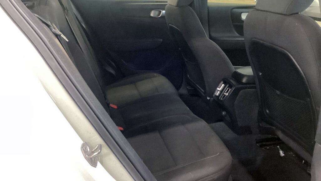 Used Volvo XC40 2021 for sale - 76386478: Photo 11