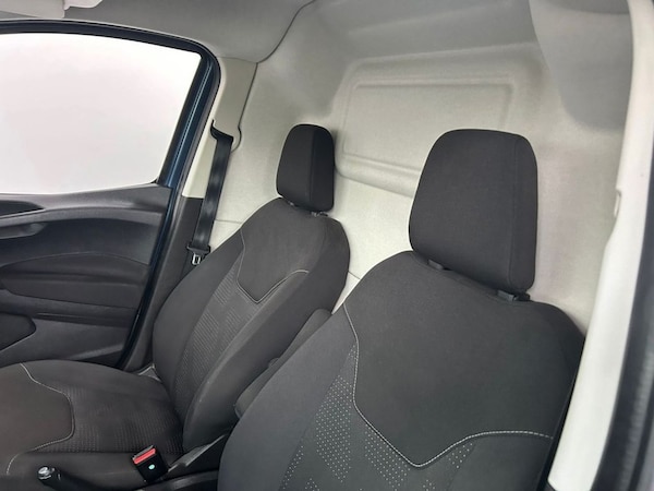 Used Ford Transit Courier 2019 for sale - 76132733: Photo 15