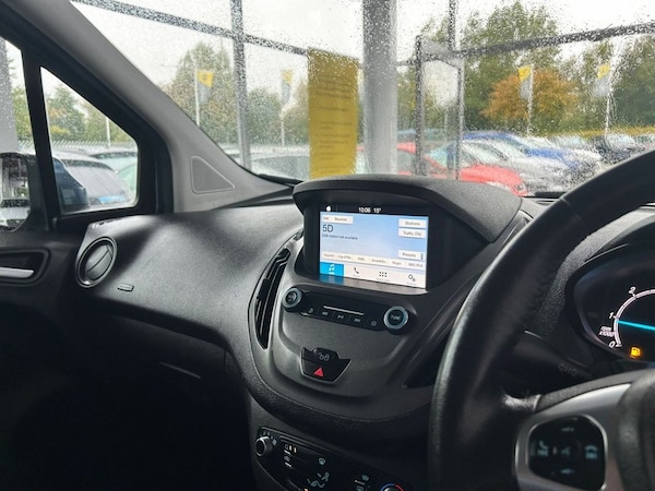 Used Ford Transit Courier 2019 for sale - 76132733: Photo 18
