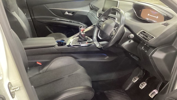 Used Peugeot 3008 2018 for sale - 76148121: Photo 10