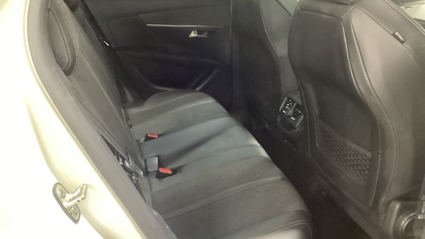 Used Peugeot 3008 2018 for sale - 76148121: Photo 11
