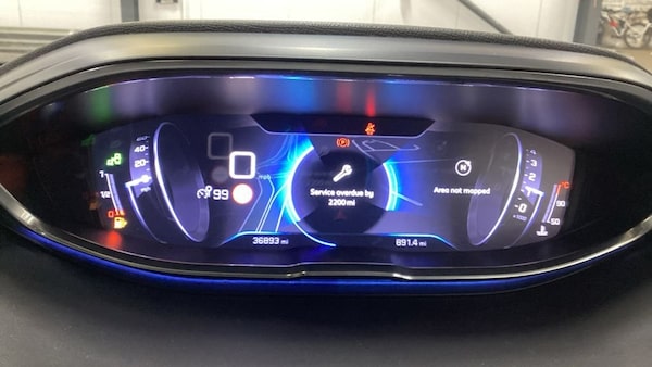 Used Peugeot 3008 2018 for sale - 76148121: Photo 9