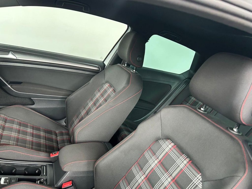 Used Volkswagen Golf 2019 for sale - 77904746: Photo 14