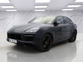 Used Porsche Cayenne 2020 for sale - 79541484: Photo