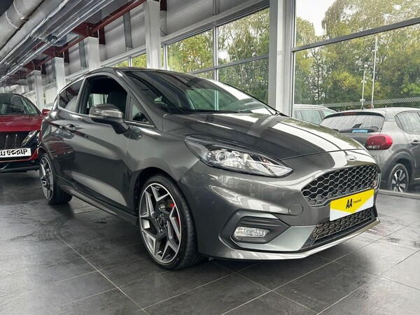 Used Ford Fiesta 2019 for sale - 76105674: Photo 4