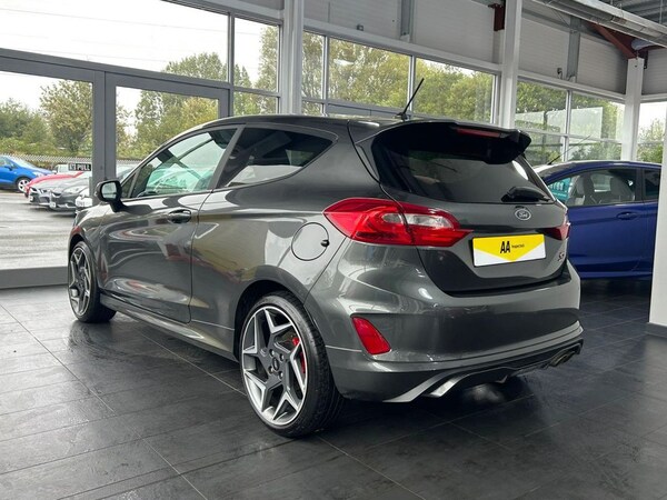 Used Ford Fiesta 2019 for sale - 76105674: Photo 8