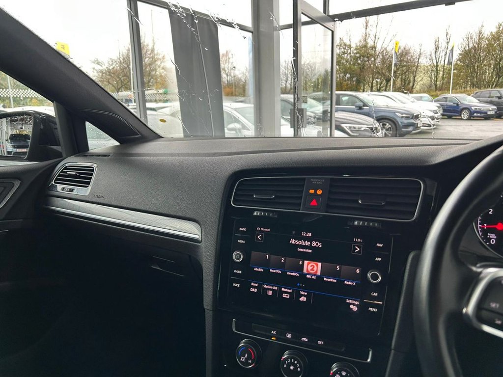 Used Volkswagen Golf 2020 for sale - 76386476: Photo 19