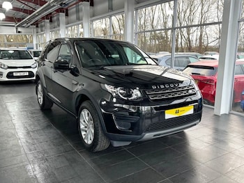 Used Land Rover Discovery Sport 2017 for sale - 76950201: Photo