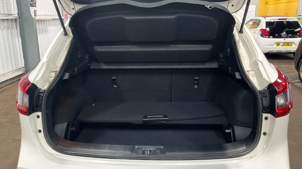 Used Nissan Qashqai 2019 for sale - 76655226: Photo 13