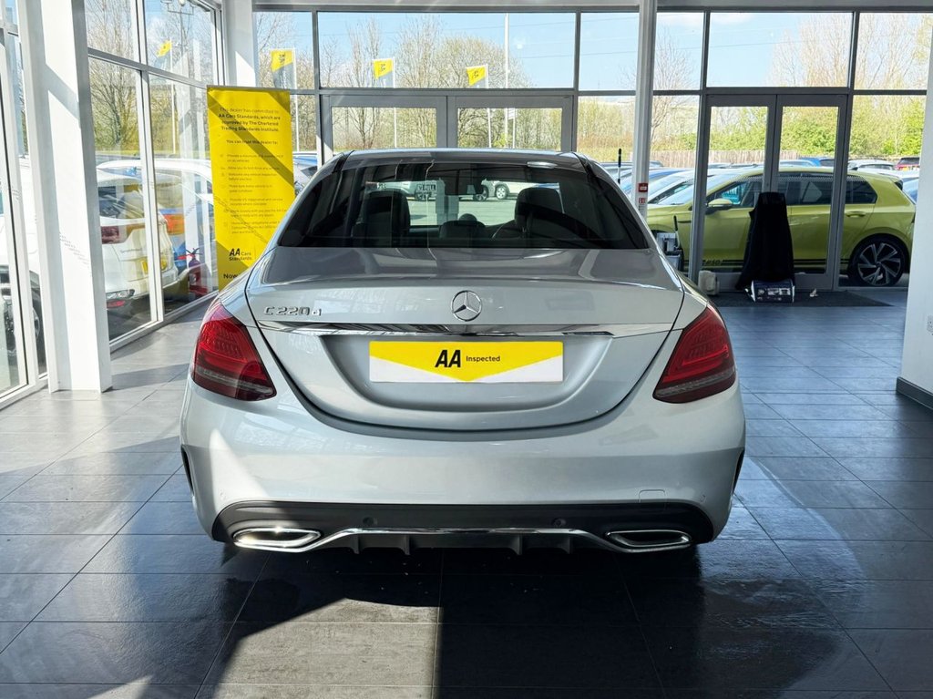 Used Mercedes-Benz C Class 2019 for sale - 77275832: Photo 8