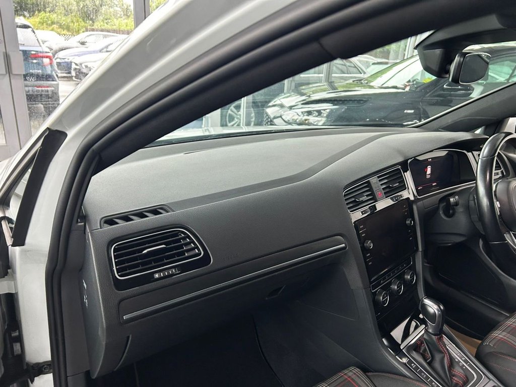 Used Volkswagen Golf 2019 for sale - 78044206: Photo 14