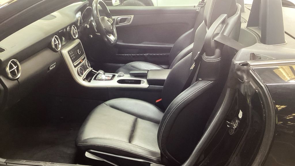 Used Mercedes-Benz SLC 2018 for sale - 78017907: Photo 15
