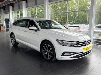 Used Volkswagen Passat 2019 for sale - 76520804: Photo