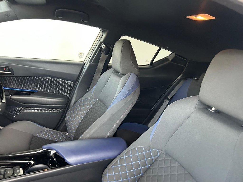 Used Toyota C-HR 2020 for sale - 76698263: Photo 14