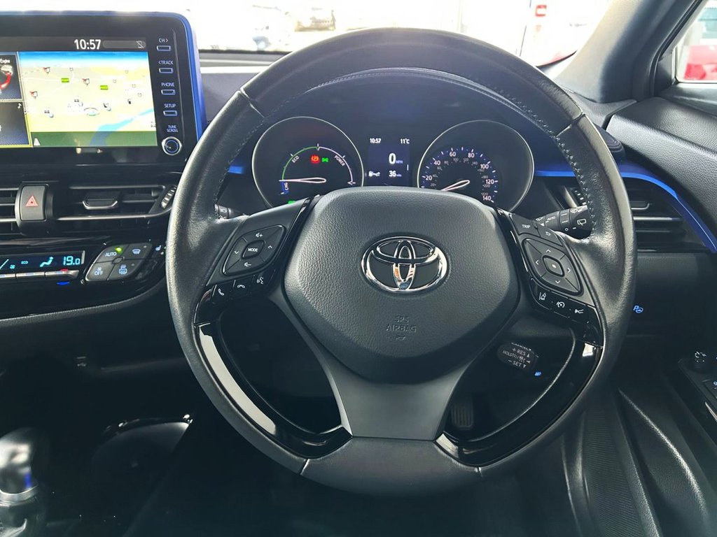 Used Toyota C-HR 2020 for sale - 76698263: Photo 21