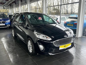 Used Ford Fiesta 2018 for sale - 77327987: Photo