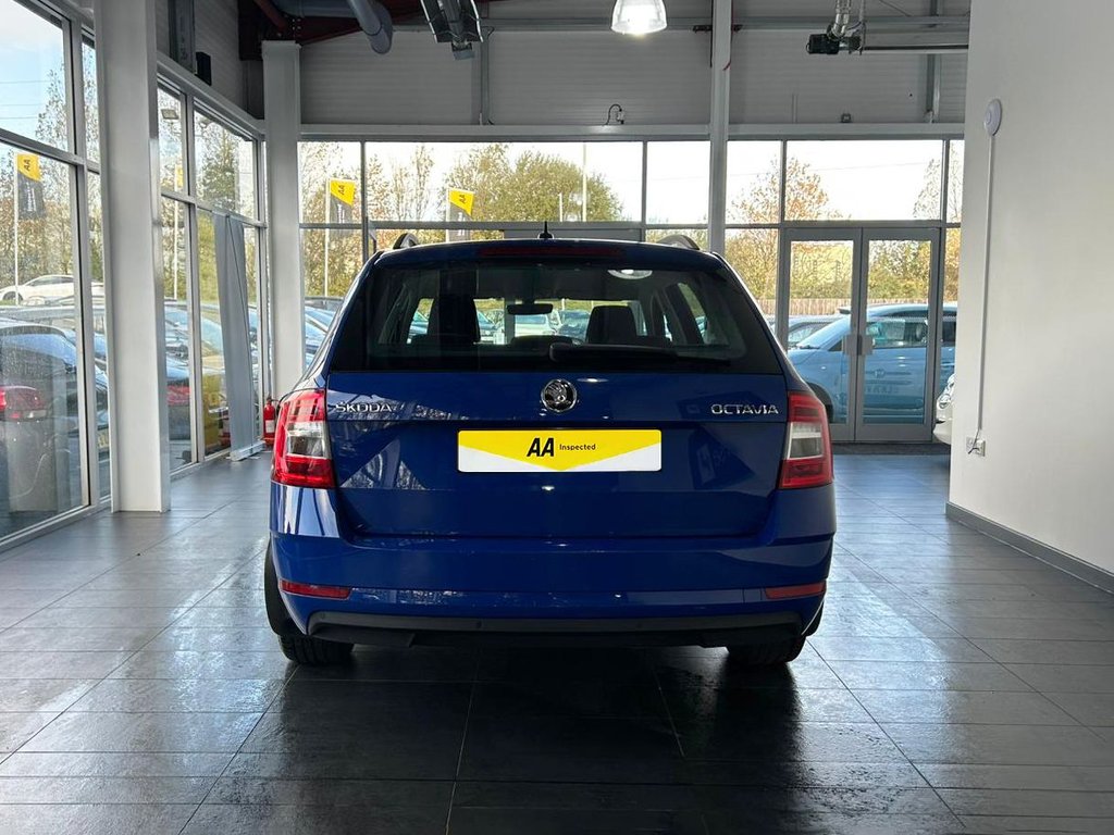 Used Skoda Octavia 2020 for sale - 76148135: Photo 10