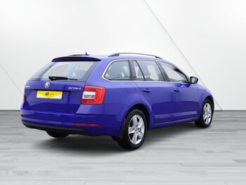 Used Skoda Octavia 2020 for sale - 76148135: Photo