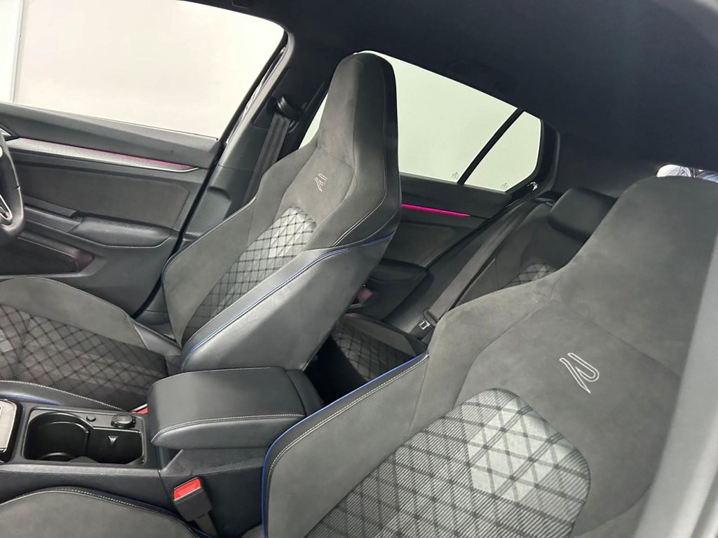 Used Volkswagen Golf 2024 for sale - 76973602: Photo 14