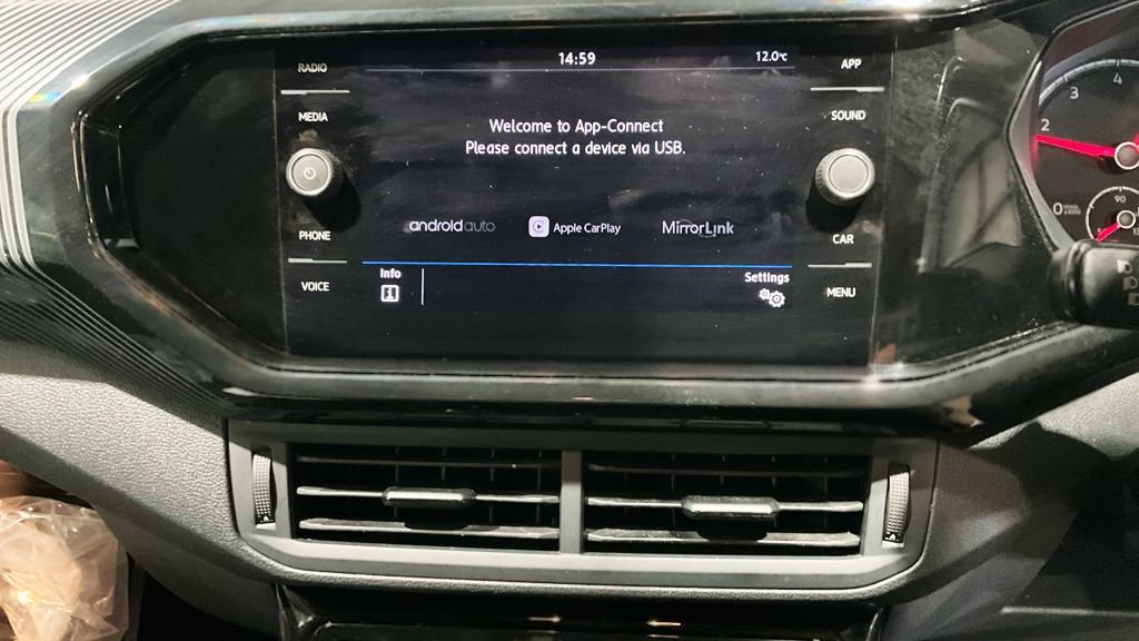 Used Volkswagen T-Cross 2019 for sale - 76655065: Photo 9