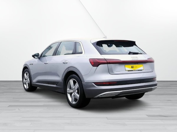 Used Audi e-tron 2020 for sale - 76173037: Photo 3