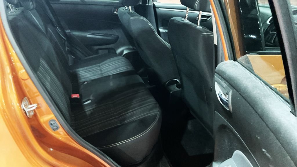 Used Suzuki Swift 2016 for sale - 76841401: Photo 12