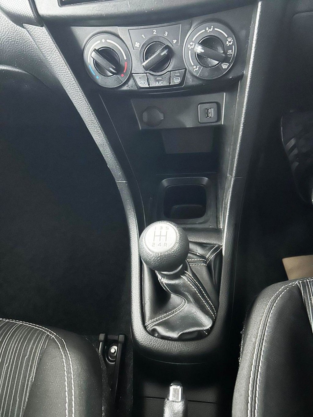 Used Suzuki Swift 2016 for sale - 76841401: Photo 17