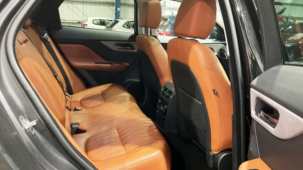 Used Jaguar F-Pace 2019 for sale - 78017924: Photo 14