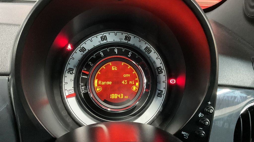 Used Fiat 500 2021 for sale - 77250625: Photo 9