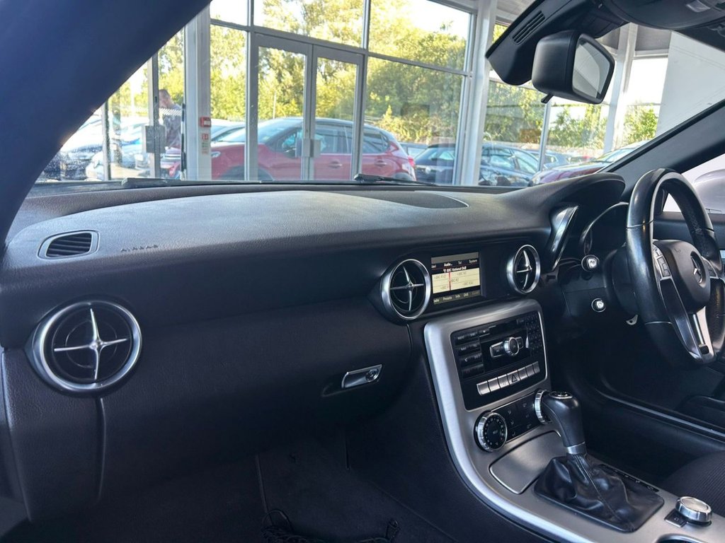 Used Mercedes-Benz SLK 2014 for sale - 75875926: Photo 19