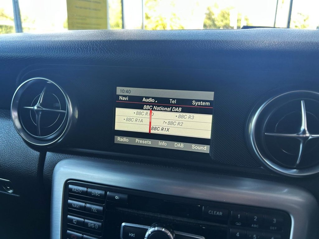 Used Mercedes-Benz SLK 2014 for sale - 75875926: Photo 21