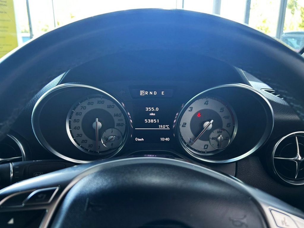 Used Mercedes-Benz SLK 2014 for sale - 75875926: Photo 23