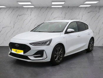 Used Ford Focus 2023 for sale - 77342012: Photo