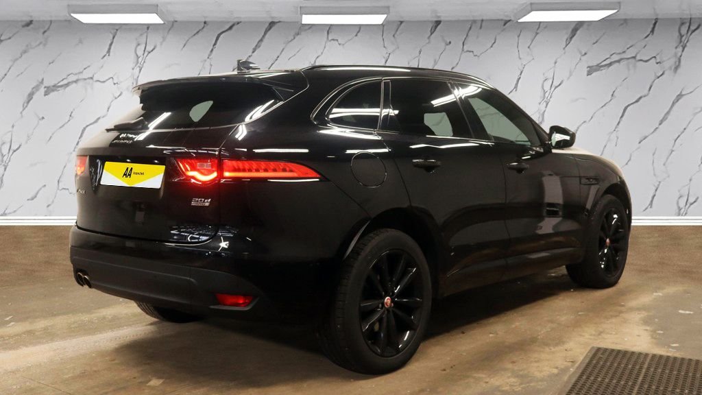 Used Jaguar F-Pace 2019 for sale - 77919863: Photo 7