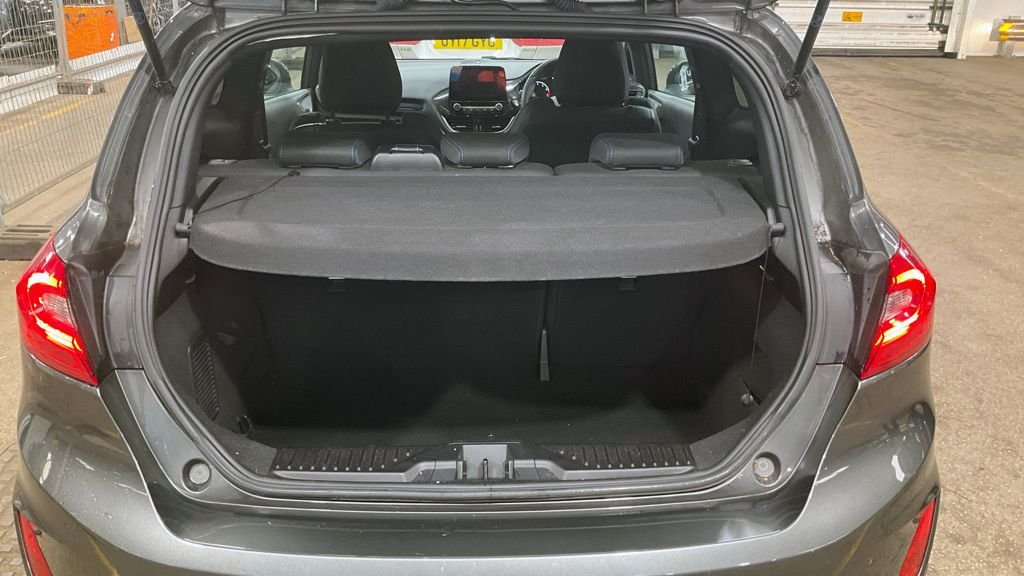 Used Ford Fiesta 2020 for sale - 76356599: Photo 13